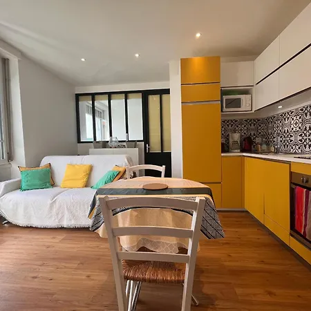 Appartement Lumineux 1 Chambre Au Coeur De Saint-Jean-De-Luz, Proche Plage Et Halles - Fr-1-239-890 Exterior photo